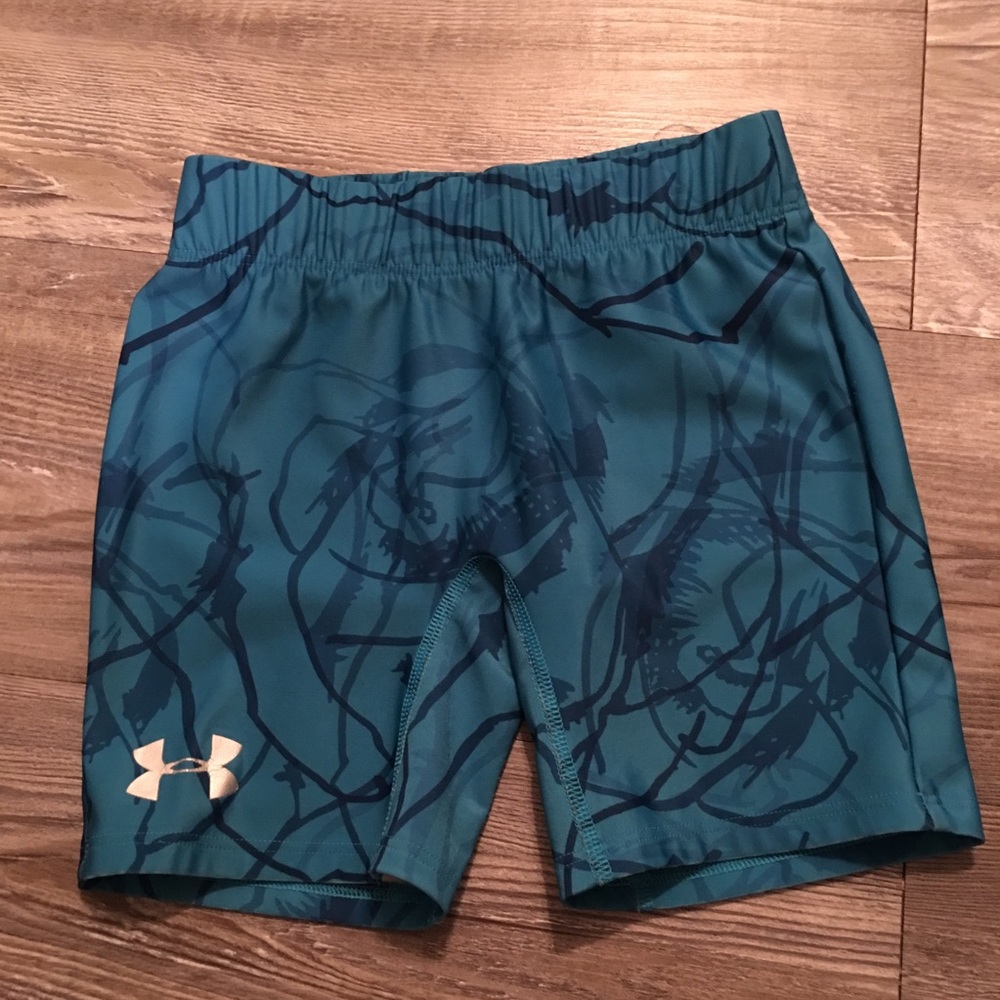 Youth Girls Under Armour Compression Shorts